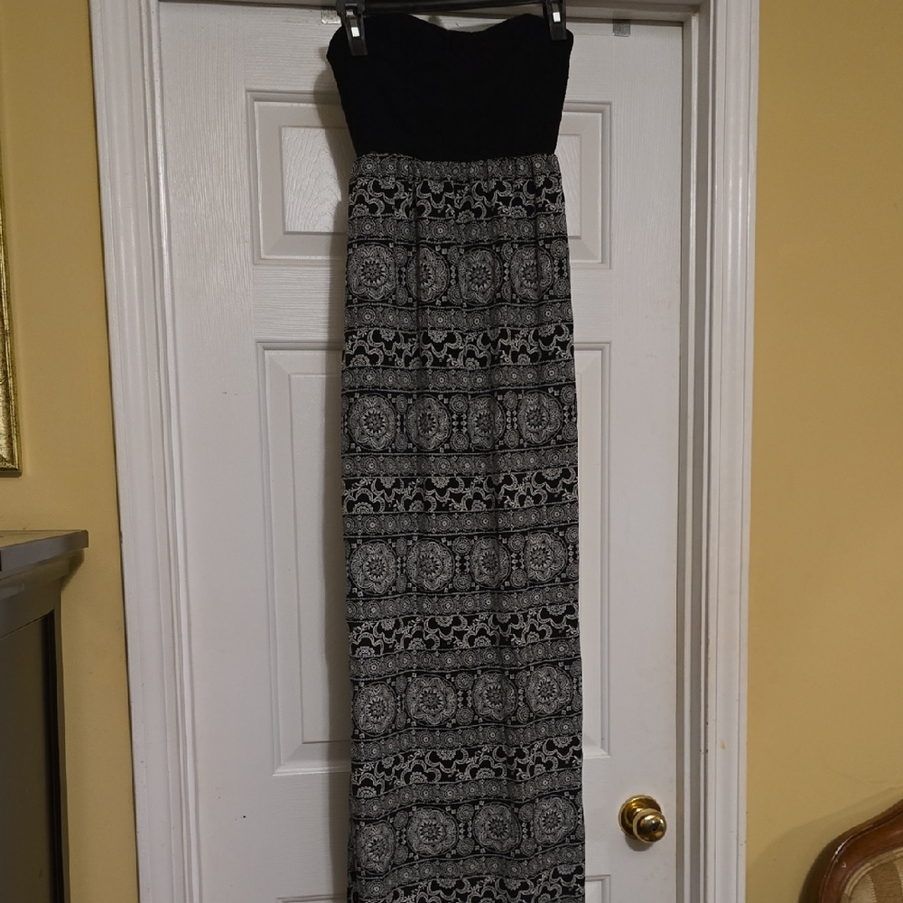 No Boundaries Black and Gray Strapless Maxi Dress